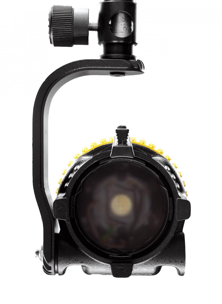 картинка Точечный светодиодный осветитель Dedolight DLED4-D студийный от магазина Ultra-mart