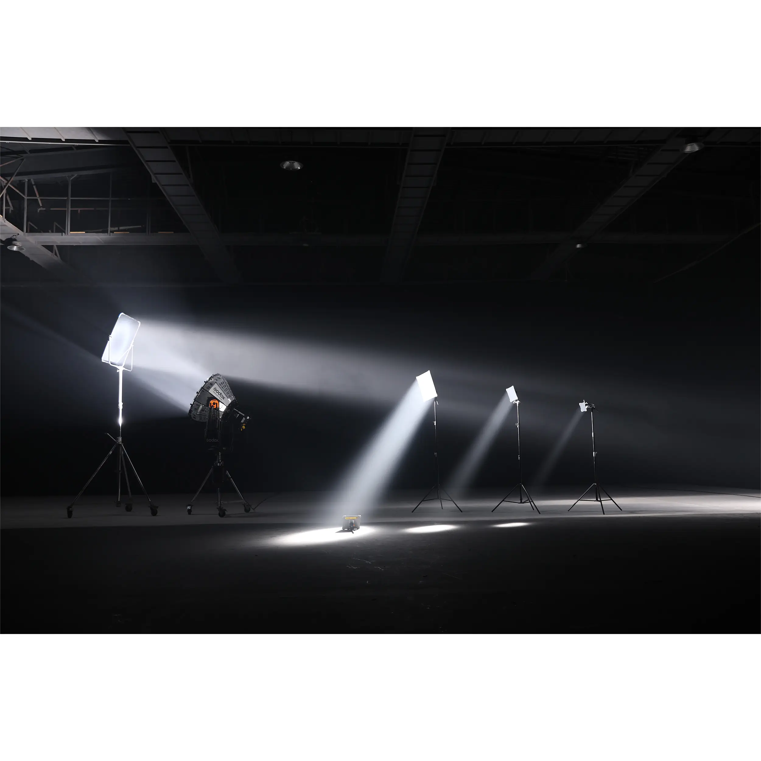 картинка Рефлектор параллельного луча Godox Knowled BeamLight Max90 с байонетом G-Mount от магазина Ultra-mart