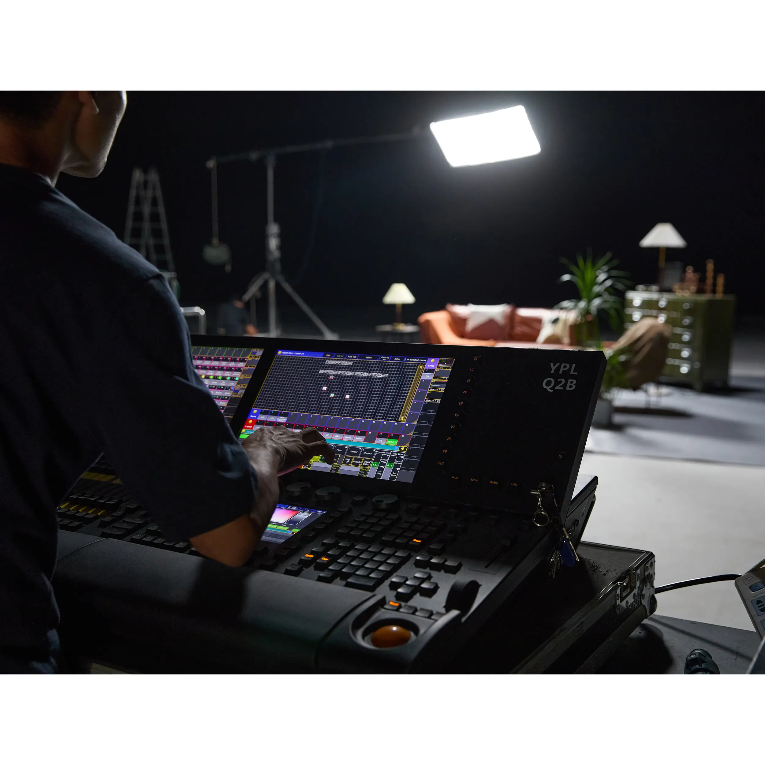 картинка Осветитель светодиодный Godox Knowled F800R K1 складной от магазина Ultra-mart