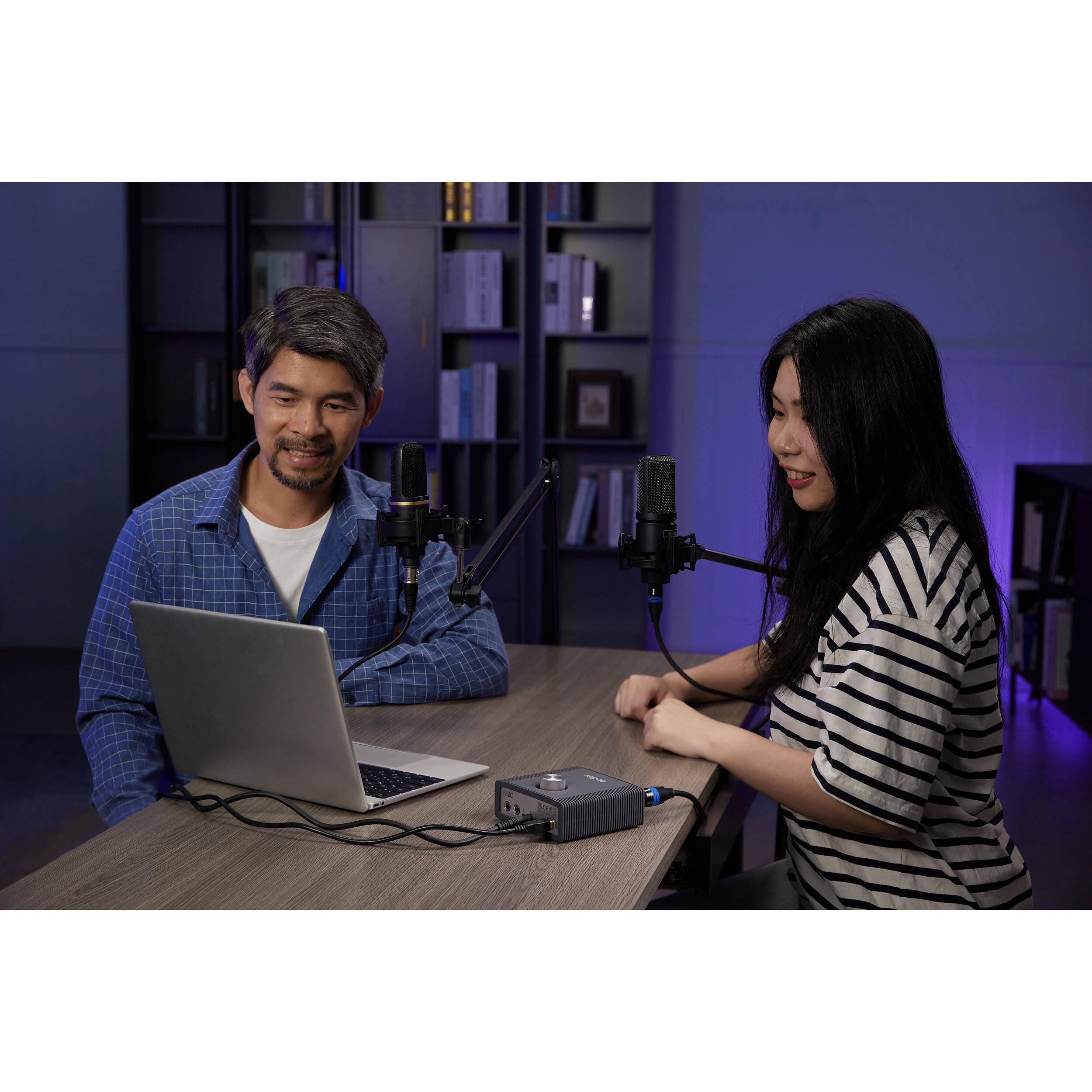 картинка Аудиоинтерфейс Godox AI2C 2-канальный от магазина Ultra-mart