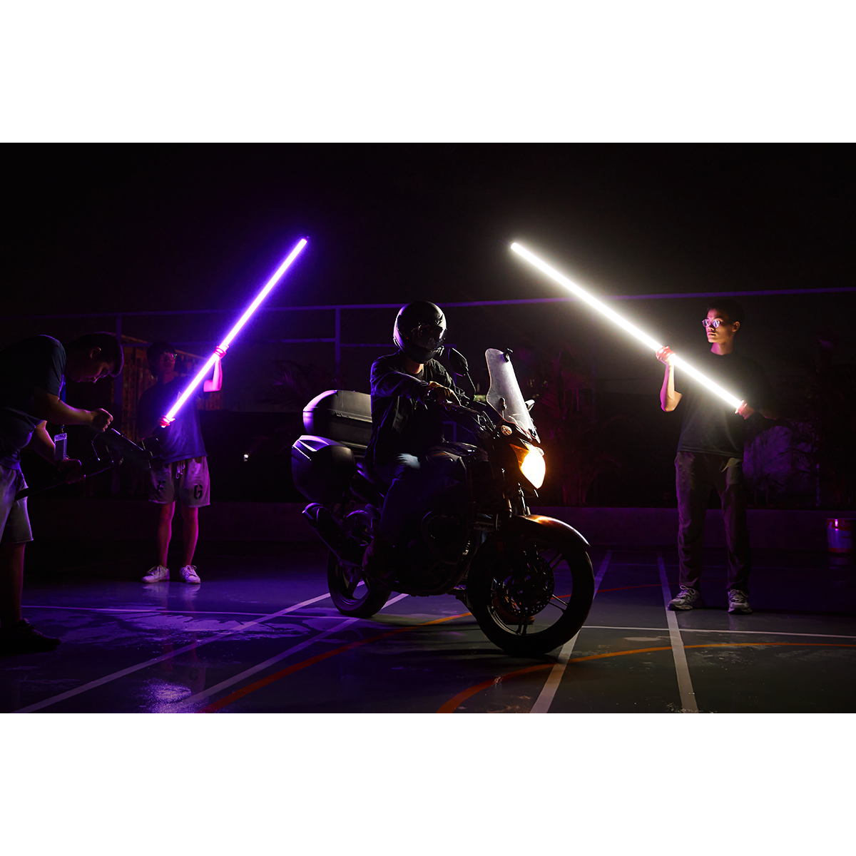 картинка Осветитель светодиодный Godox TL180 RGB от магазина Ultra-mart