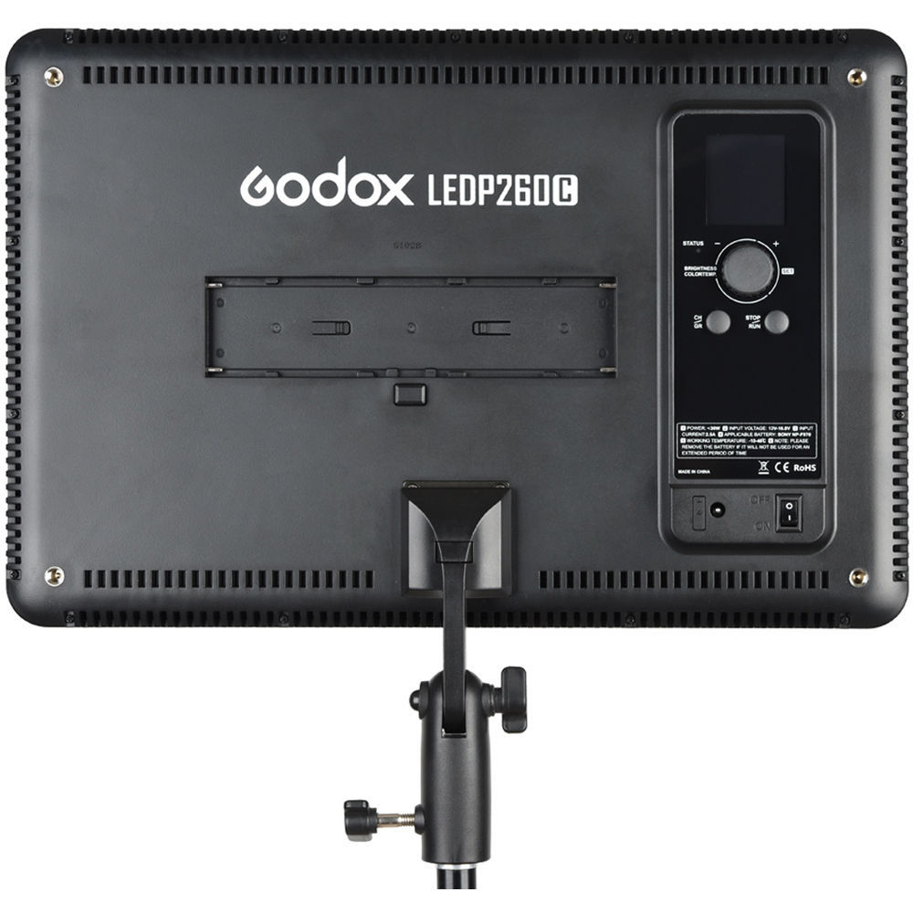 картинка Осветитель светодиодный Godox LEDP260C накамерный от магазина Ultra-mart