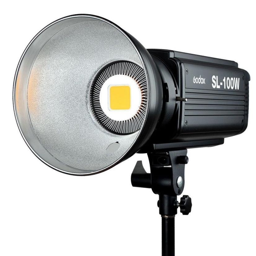 картинка Осветитель светодиодный Godox SL-100W студийный от магазина Ultra-mart