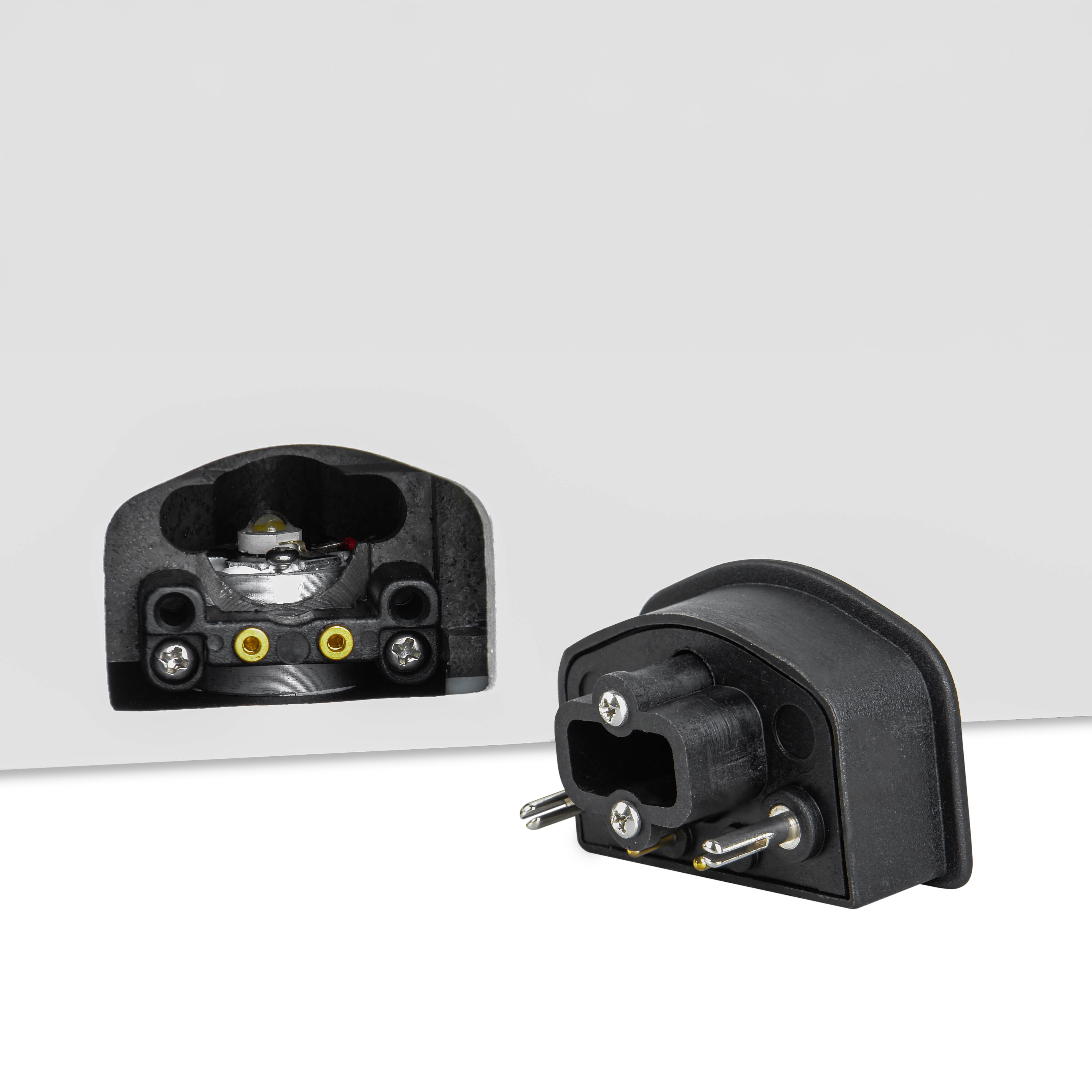 картинка Микроскоп Микромед ПОЛАР 4 LED от магазина Ultra-mart