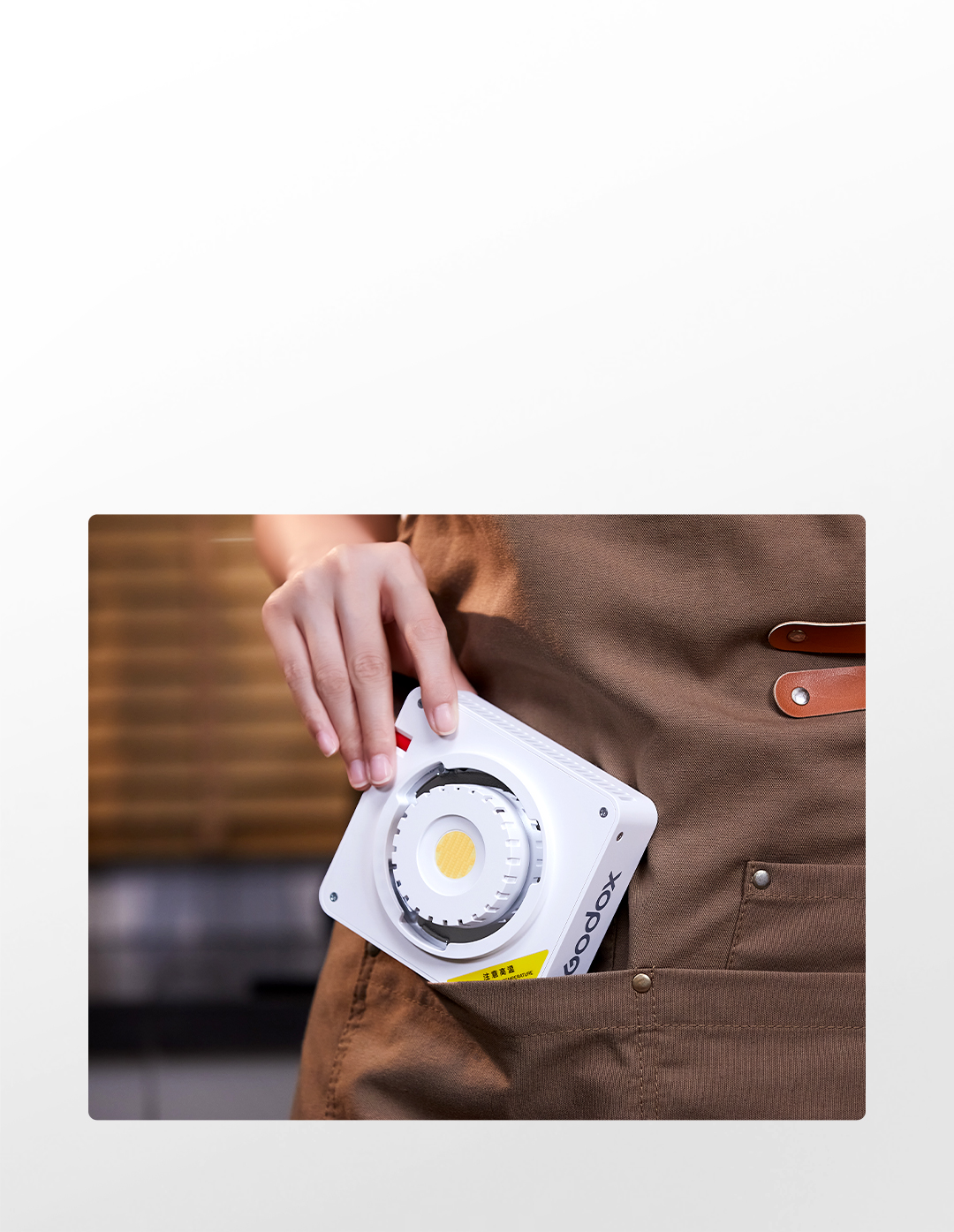 картинка Осветитель светодиодный Godox ML100Bi от магазина Ultra-mart