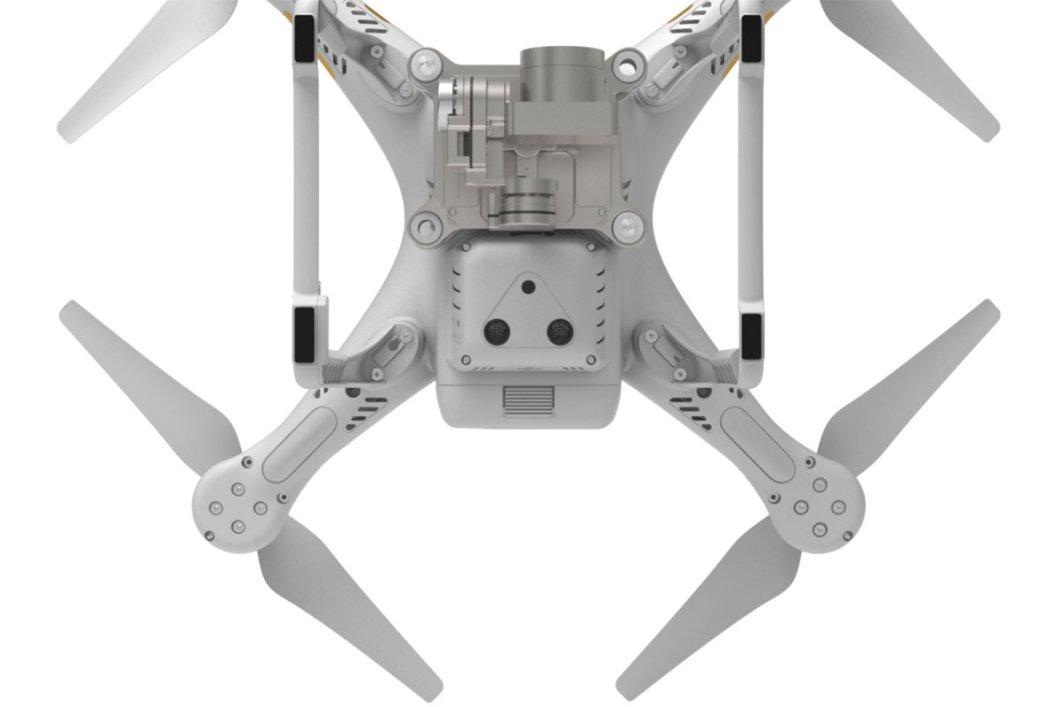 картинка Квадрокоптер DJI Phantom 3 Professional + доп. аккумулятор от магазина Ultra-mart