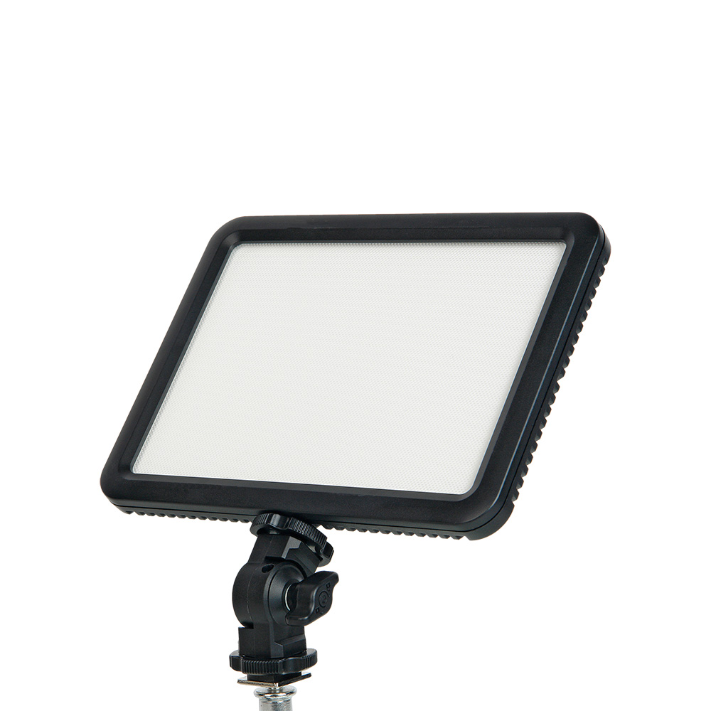 картинка Осветитель светодиодный Godox LEDP120C накамерный от магазина Ultra-mart