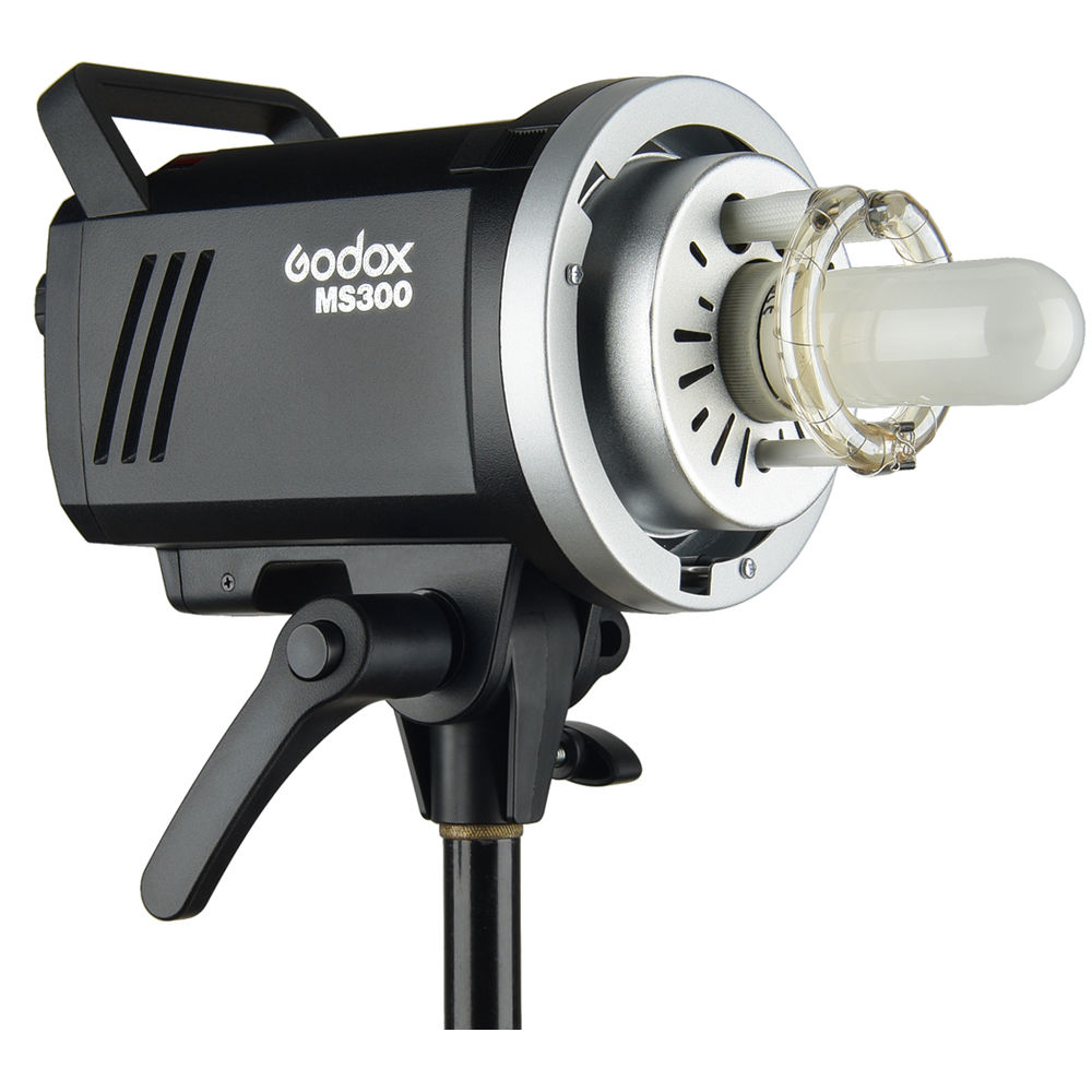 картинка Комплект студийного оборудования Godox MS300-D от магазина Ultra-mart