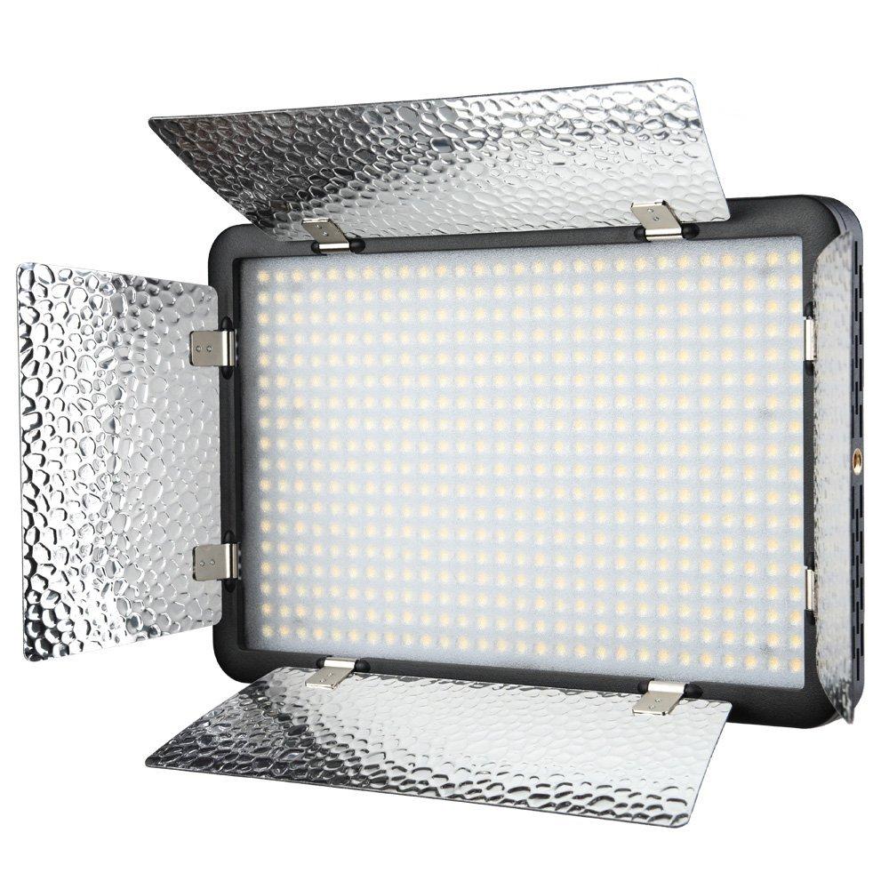 картинка Осветитель светодиодный Godox LED500LRW накамерный от магазина Ultra-mart