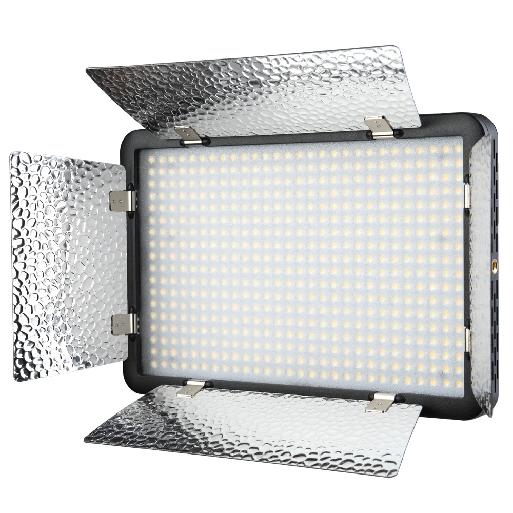 картинка Осветитель светодиодный Godox LED500LRC накамерный от магазина Ultra-mart