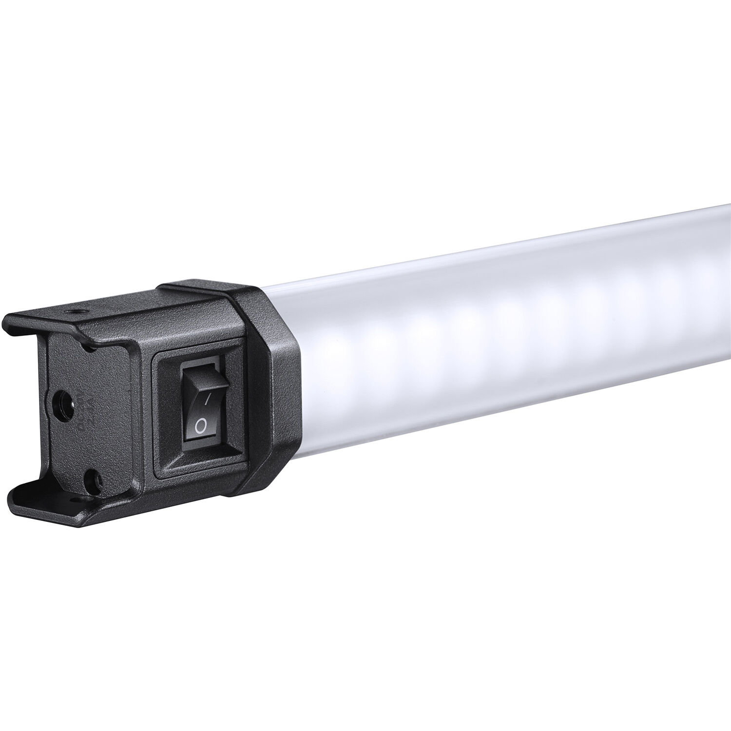 картинка Комплект светодиодных осветителей Godox TL60*2 kit для видеосъемки от магазина Ultra-mart